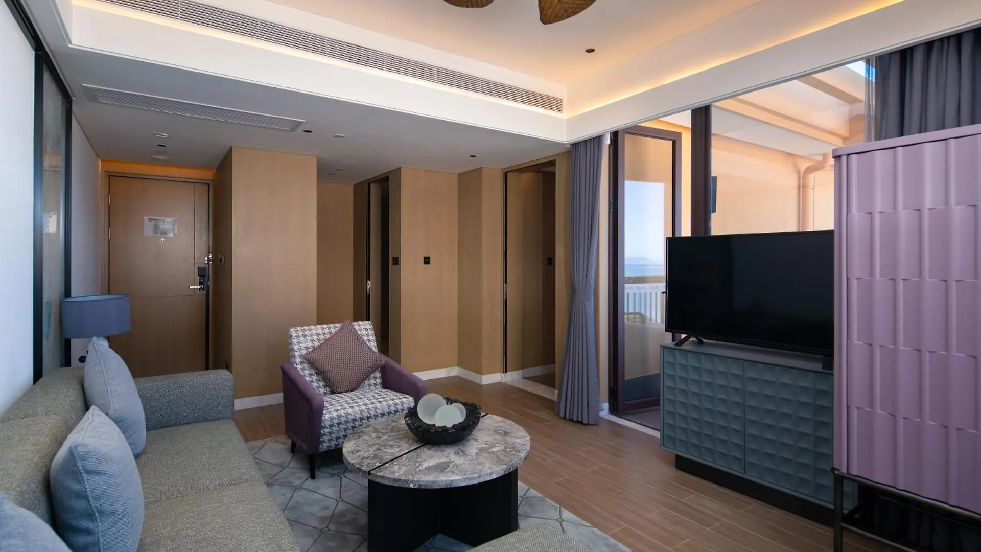 Sanya Golden Phoenix Seaview Hotel Κίνα