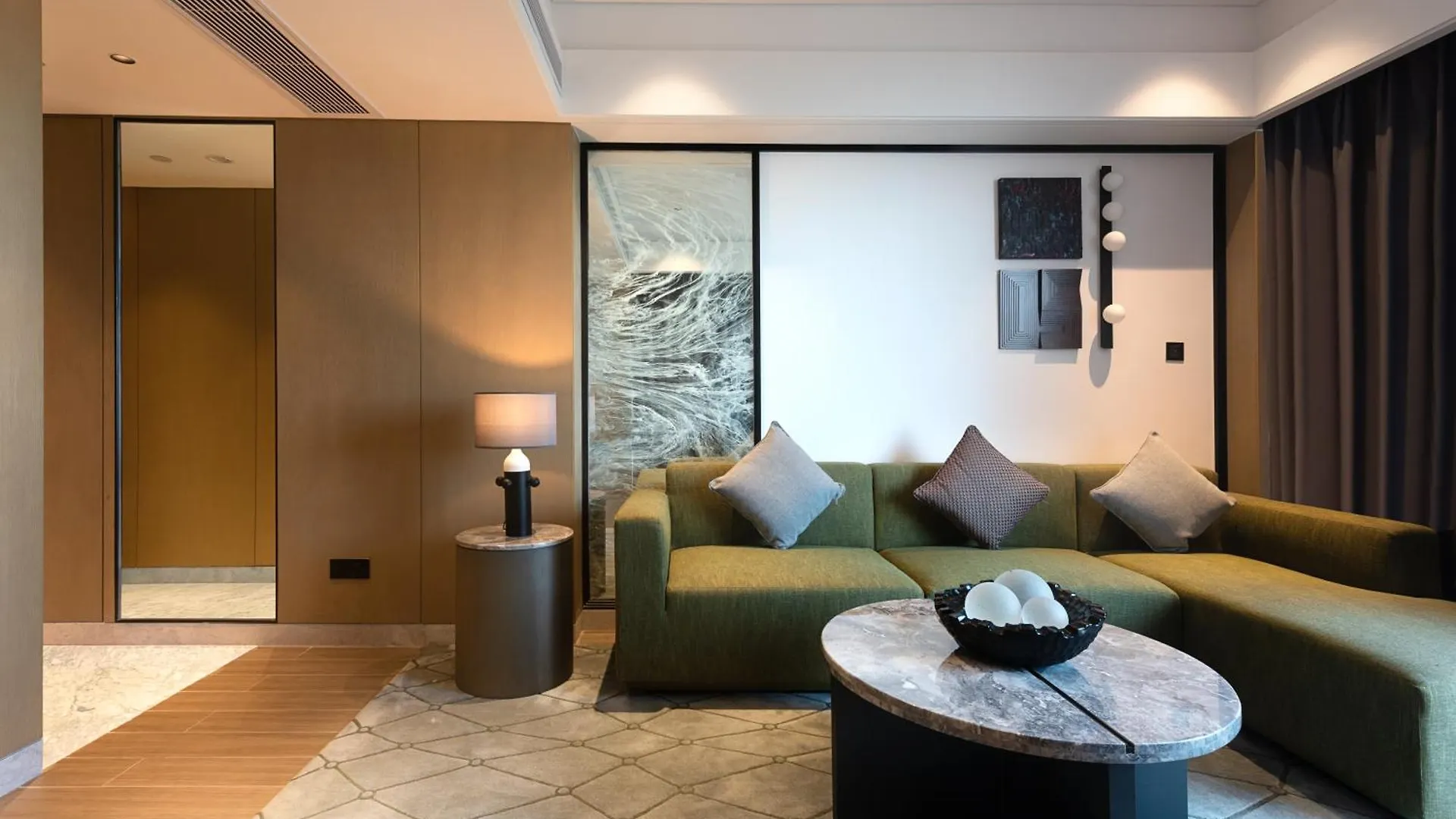 *****  Sanya Golden Phoenix Seaview Hotel Κίνα