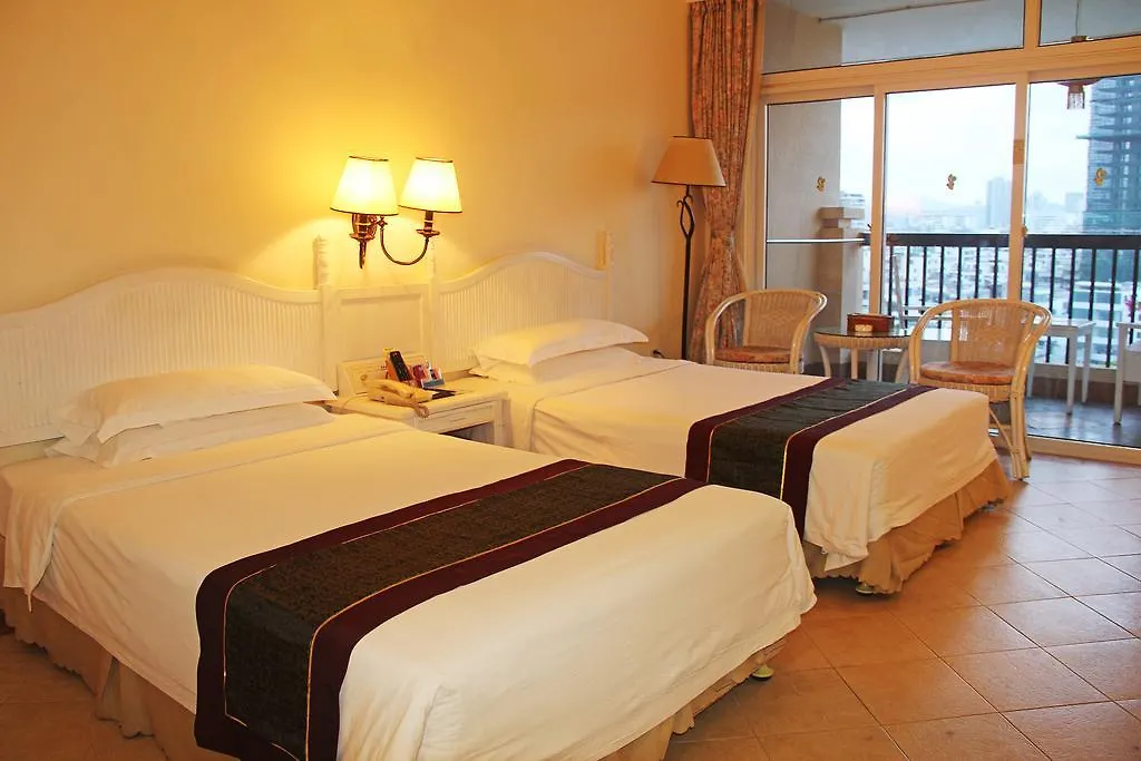 Sanya Golden Phoenix Seaview Hotel 4*,  中国