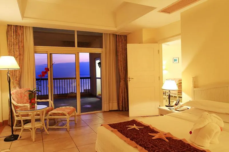 Sanya Golden Phoenix Seaview Hotel 4*,  China