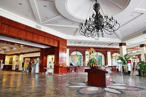 Sanya Golden Phoenix Seaview Hotel